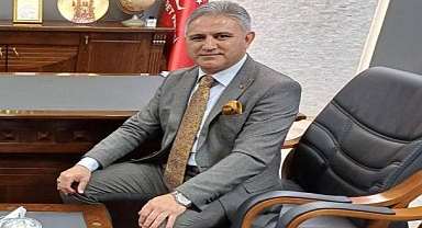 “Vatandaşın gündemi geçim, projelerle ilgilenmiyor”