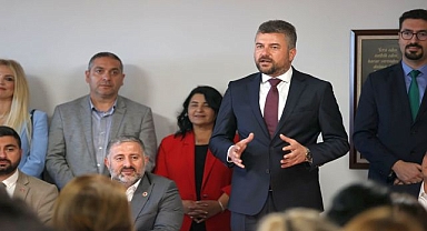 Buca Belediye Başkanı Duman mesai arkadaşlarıyla bayramlaştı