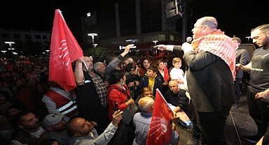 Menderes tek yürek oldu