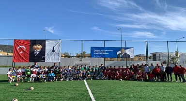 Cumhuriyet Kupası dostluk içinde tamamlandı 