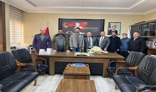 Başkan adayından anlamlı bağış