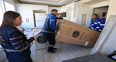 Buca Belediyesi’nden selden etkilenen ailelere eşya desteği