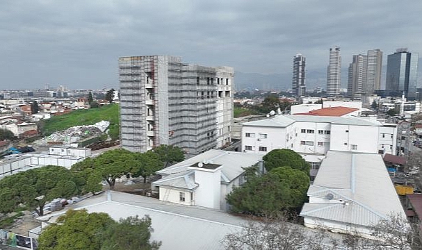 Eşrefpaşa Hastanesi’nin yeni binasında sona doğru