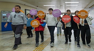 İzmir çocuğu merkeze koydu, Türkiye’ye örnek oldu