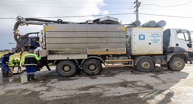 İzmir’de kuvvetli yağış ve fırtına alarmı