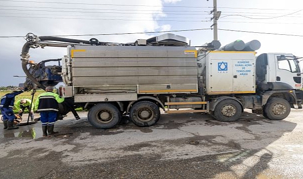 İzmir’de kuvvetli yağış ve fırtına alarmı