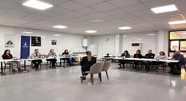 Mülakata halk girdi