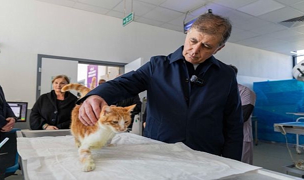 Başkan Tugay'dan İzmirlilere çağrı: Yarım saatinizi ayırın, bir cana umut olun