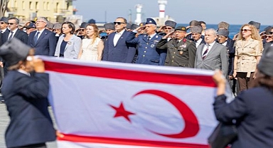 20 Temmuz Barış ve Özgürlük Bayramı İzmir’de törenle kutlandı