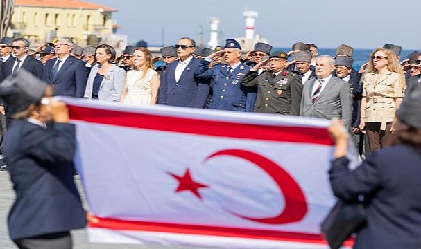 20 Temmuz Barış ve Özgürlük Bayramı İzmir’de törenle kutlandı
