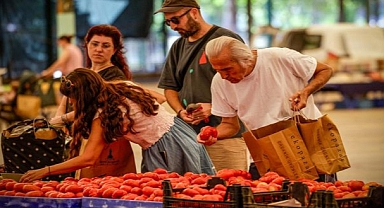 İzmir’in ömrü uzatan pazarı: Ekopazar İzmir