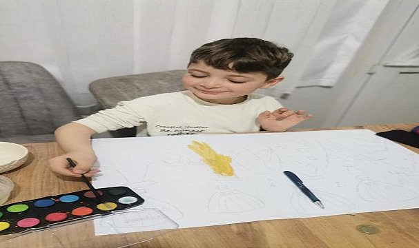İzmirli küçük ressamlara Çin’den ödül