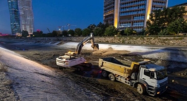 İZSU’dan Manda Çayı’nda 7/24 temizlik seferberliği