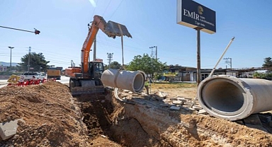 İZSU, kentin Güney Bölgesi’nde 50 kilometrelik altyapı ağını örüyor.