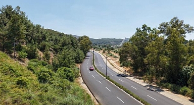 Pamucak yolu baştan sona yenilendi