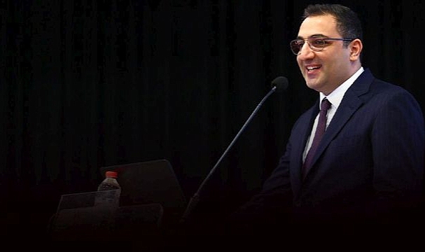 Balçova’da başkan yeniden Onur Yiğit